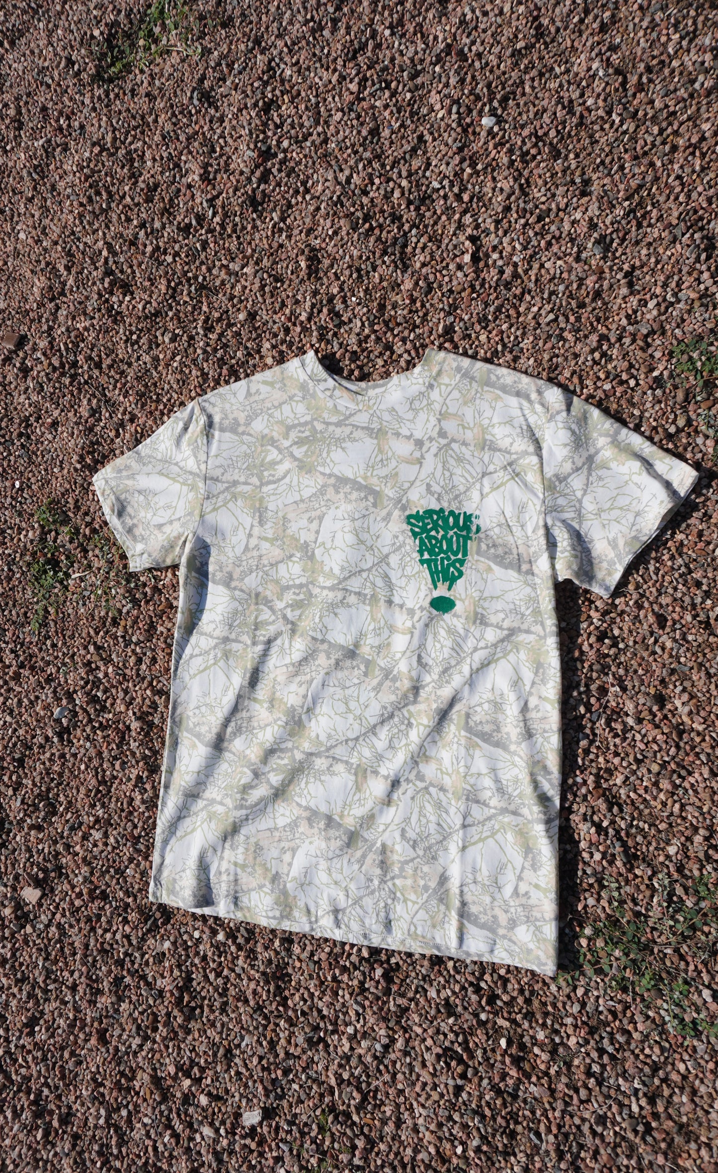 “!” - mossy oak Camo t shirt