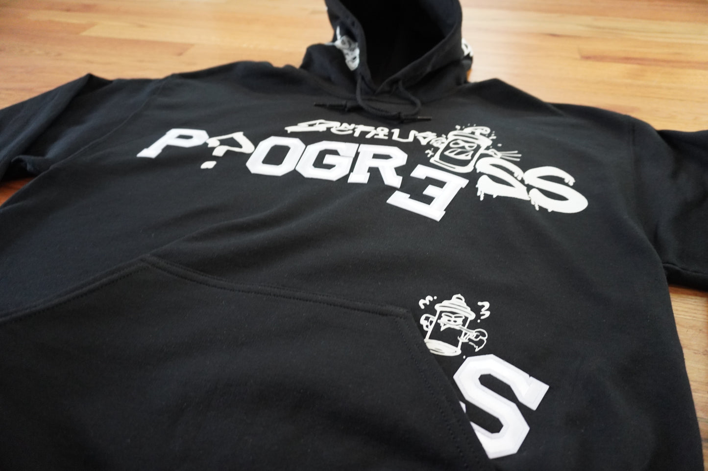 SERIOUS PROGRESS HOODIE