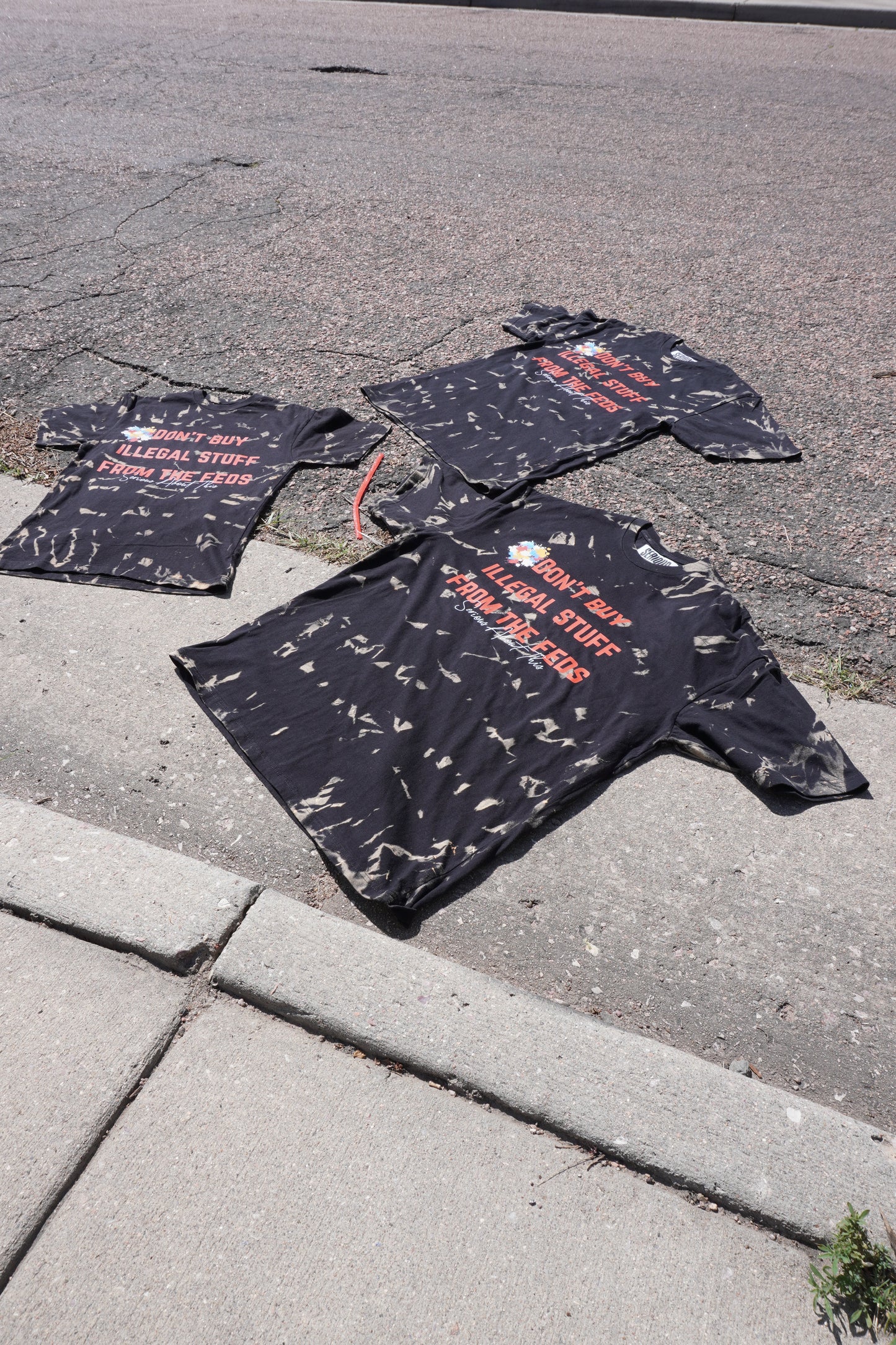 Don’t Buy Illegal Stuff From The Feds t shirt