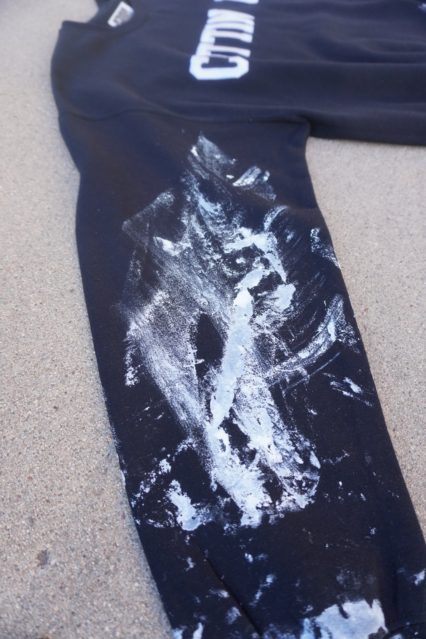CUTTIN UP crewneck