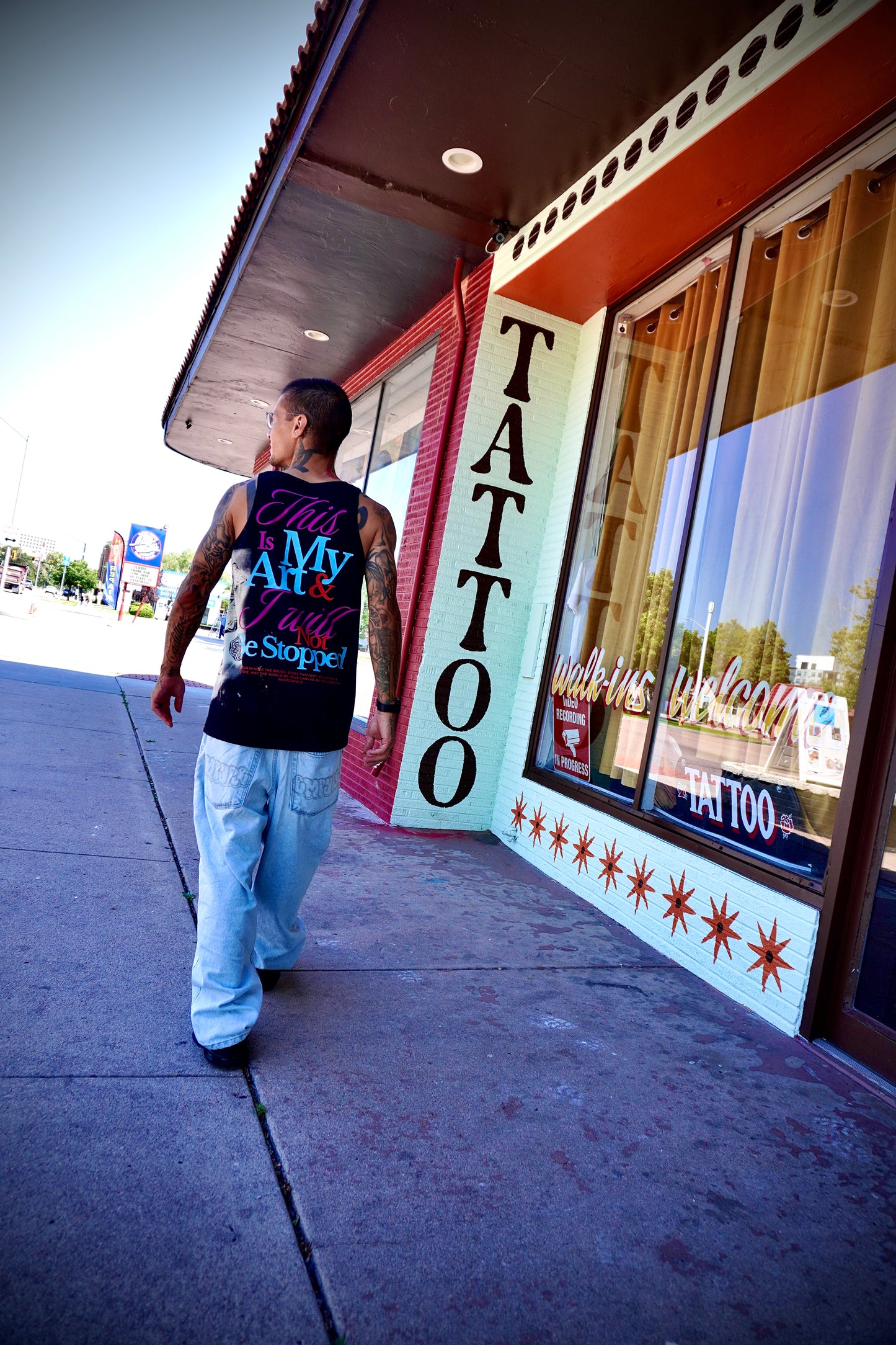 Art tanks (pink, blue, red)